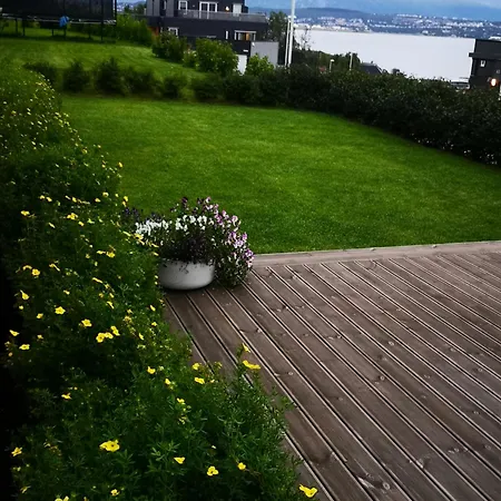 Apartament Aurora *